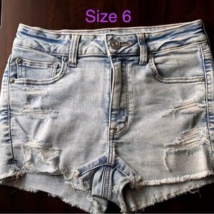 American Eagle Hi-Rise Shortie